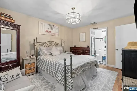 65 Miller Avenue Elmwood Park NJ 07407