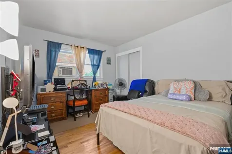 65 Miller Avenue Elmwood Park NJ 07407