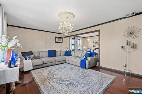 65 Miller Avenue Elmwood Park NJ 07407