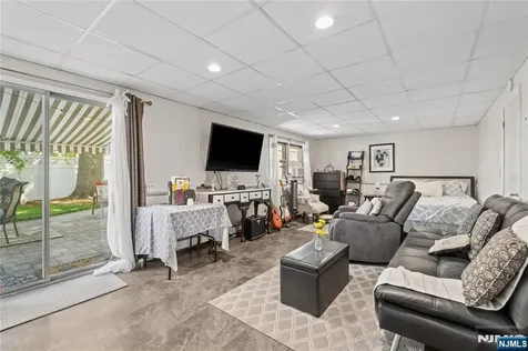 65 Miller Avenue Elmwood Park NJ 07407
