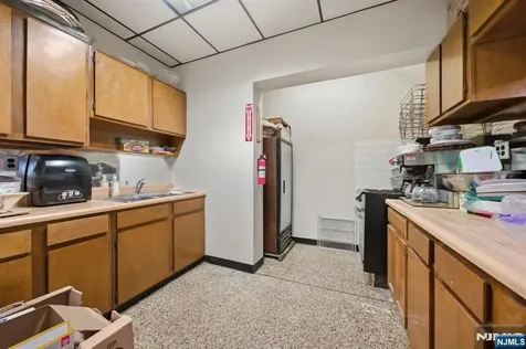 267 Walker Street Fairview NJ 07022