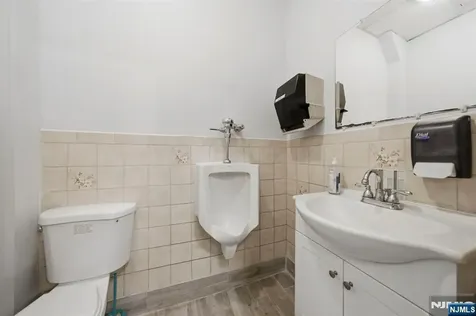 267 Walker Street Fairview NJ 07022