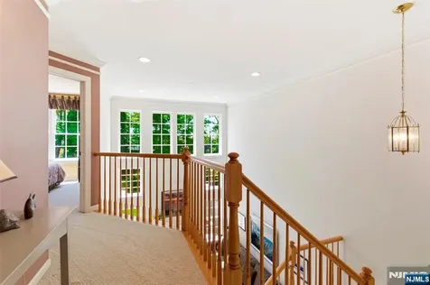 69 Magnolia Way North Haledon NJ 07508