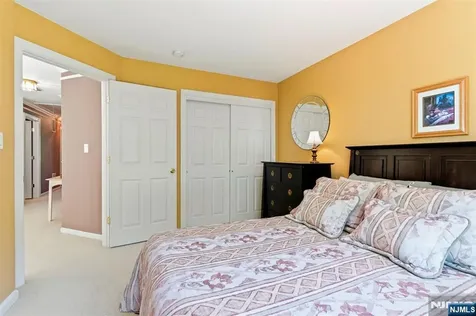 69 Magnolia Way North Haledon NJ 07508