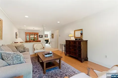 69 Magnolia Way North Haledon NJ 07508
