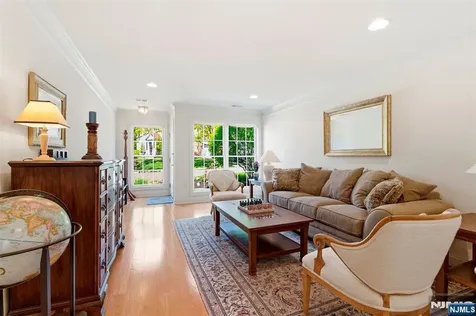 69 Magnolia Way North Haledon NJ 07508