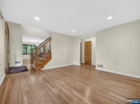 157 Grove Street Ramsey NJ 07446