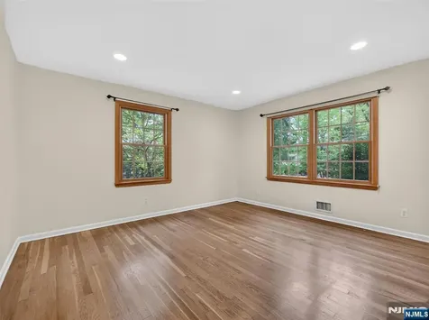 157 Grove Street Ramsey NJ 07446