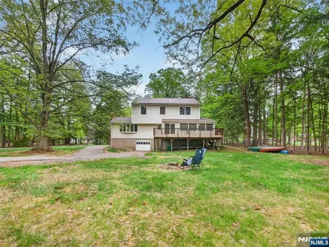 157 Grove Street Ramsey NJ 07446