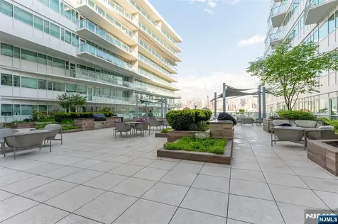 800 Ave At Port Imperial Boulevard Weehawken NJ 07086