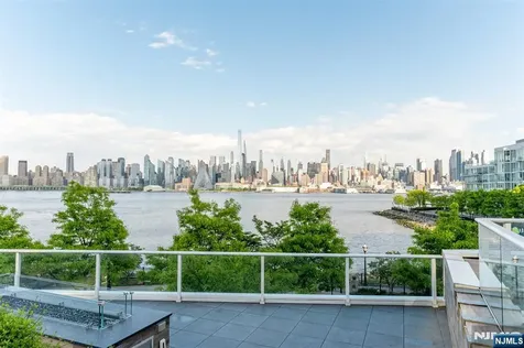 800 Ave At Port Imperial Boulevard Weehawken NJ 07086
