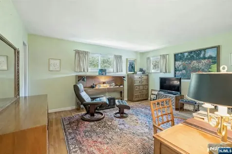 60 Oak Street Harrington Park NJ 07640