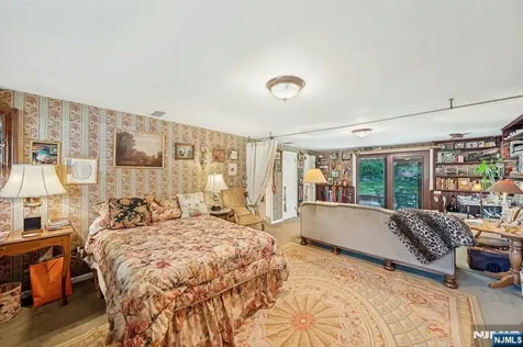 60 Oak Street Harrington Park NJ 07640