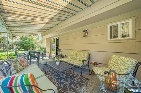 60 Oak Street Harrington Park NJ 07640
