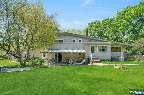 60 Oak Street Harrington Park NJ 07640