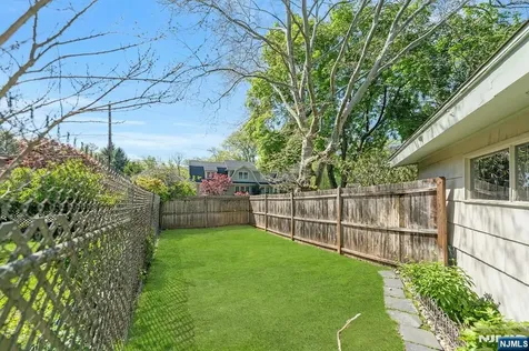 60 Oak Street Harrington Park NJ 07640