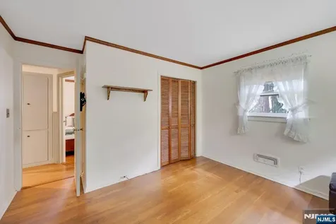 335 Bradley Avenue Northvale NJ 07647