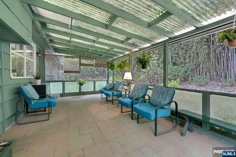 335 Bradley Avenue Northvale NJ 07647