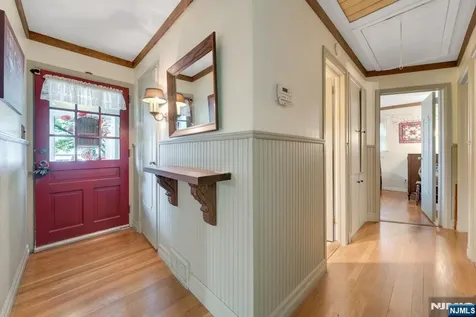 335 Bradley Avenue Northvale NJ 07647