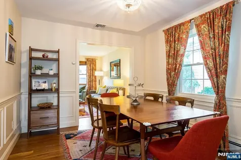 169 Hillman Avenue Glen Rock NJ 07452