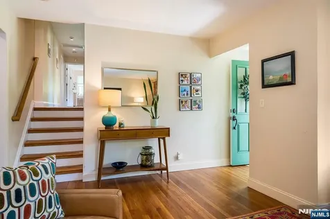 169 Hillman Avenue Glen Rock NJ 07452