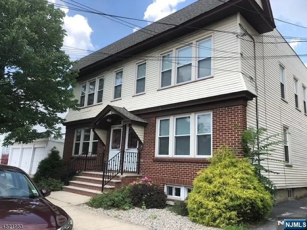 9 Schuyler Court Kearny NJ 07032