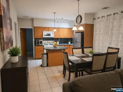 9 Schuyler Court Kearny NJ 07032