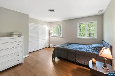 7 Ellsworth Terrace Montvale NJ 07645