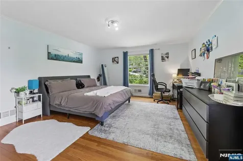 4 Barberry Way Essex Fells NJ 07021