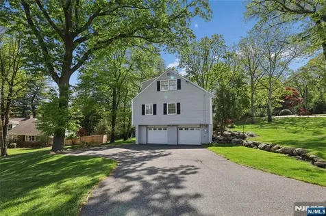 4 Barberry Way Essex Fells NJ 07021