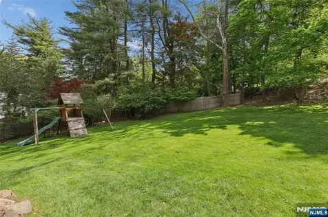 4 Barberry Way Essex Fells NJ 07021