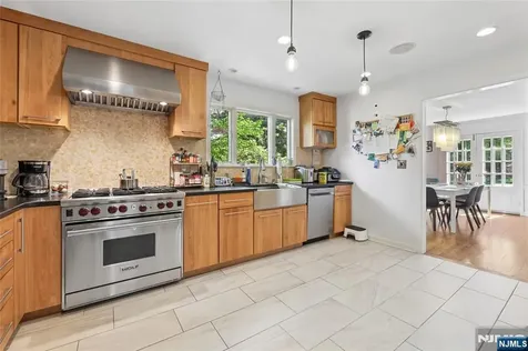 4 Barberry Way Essex Fells NJ 07021