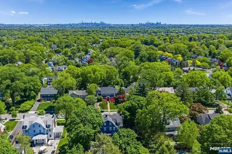 132 Christopher Montclair NJ 07042