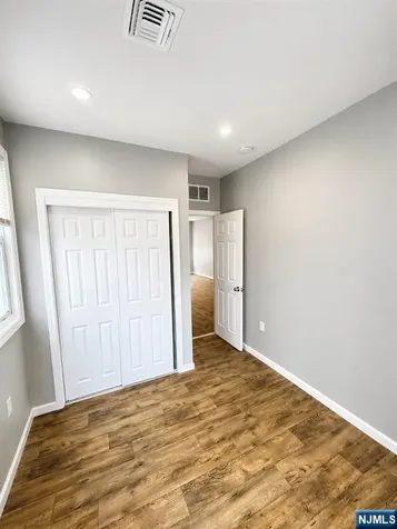 647 Grove Street Irvington NJ 07111