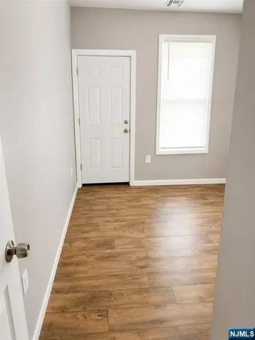 647 Grove Street Irvington NJ 07111