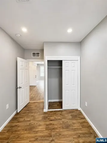 647 Grove Street Irvington NJ 07111