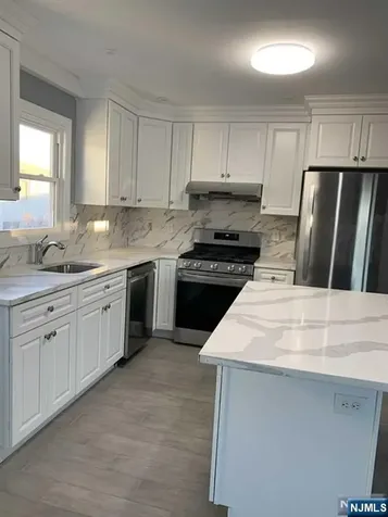 9006 Palisade Plaza North Bergen NJ 07047