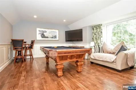 523 Ewing Avenue Franklin Lakes NJ 07417