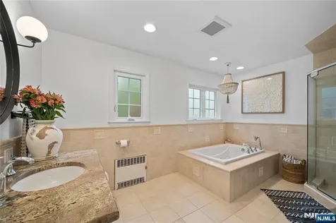 117 North Road Nutley NJ 07110