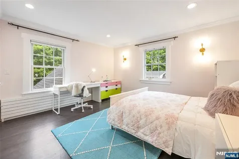 151 West End Avenue Ridgewood NJ 07450