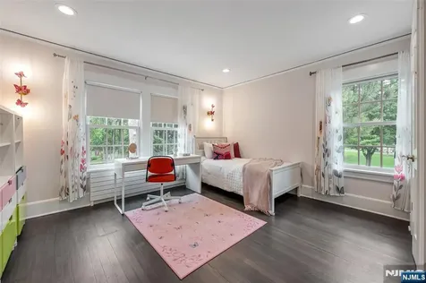 151 West End Avenue Ridgewood NJ 07450