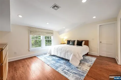 151 West End Avenue Ridgewood NJ 07450