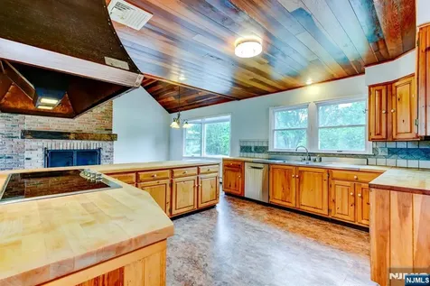 67 Kimble Lane Sparta NJ 07871