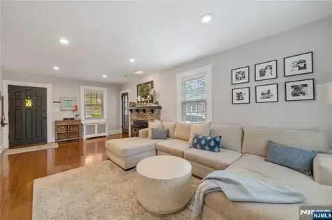 15 Valley Road Nutley NJ 07110