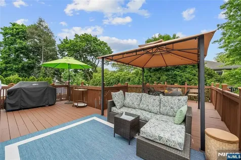 15 Valley Road Nutley NJ 07110