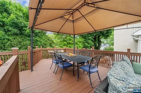 15 Valley Road Nutley NJ 07110