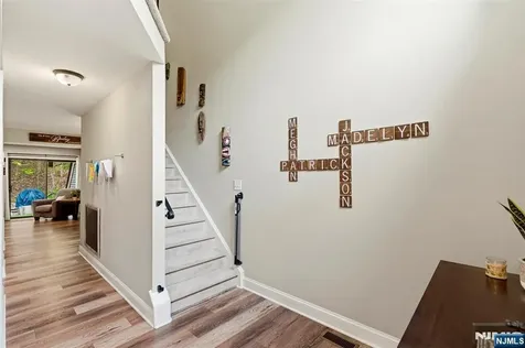 40 Lexington Lane West Milford NJ 07480
