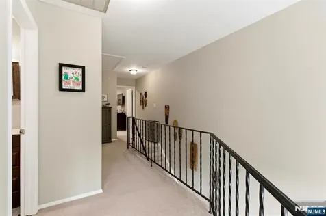 40 Lexington Lane West Milford NJ 07480
