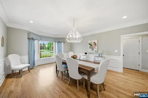 2 Hillas Lane Chester Township NJ 07930
