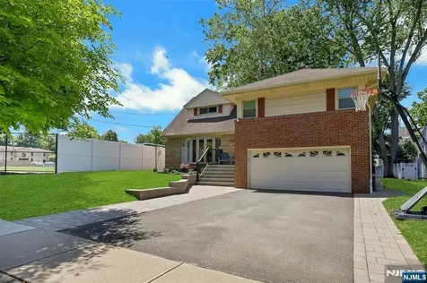 514 Rutland Avenue Teaneck NJ 07666
